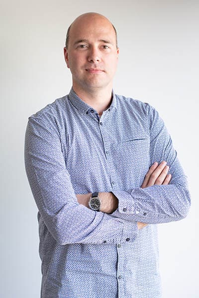 Tom Simoens Tom Simoens is Zaakvoerder en Accountant-belastingconsulent bij Warfid Gent